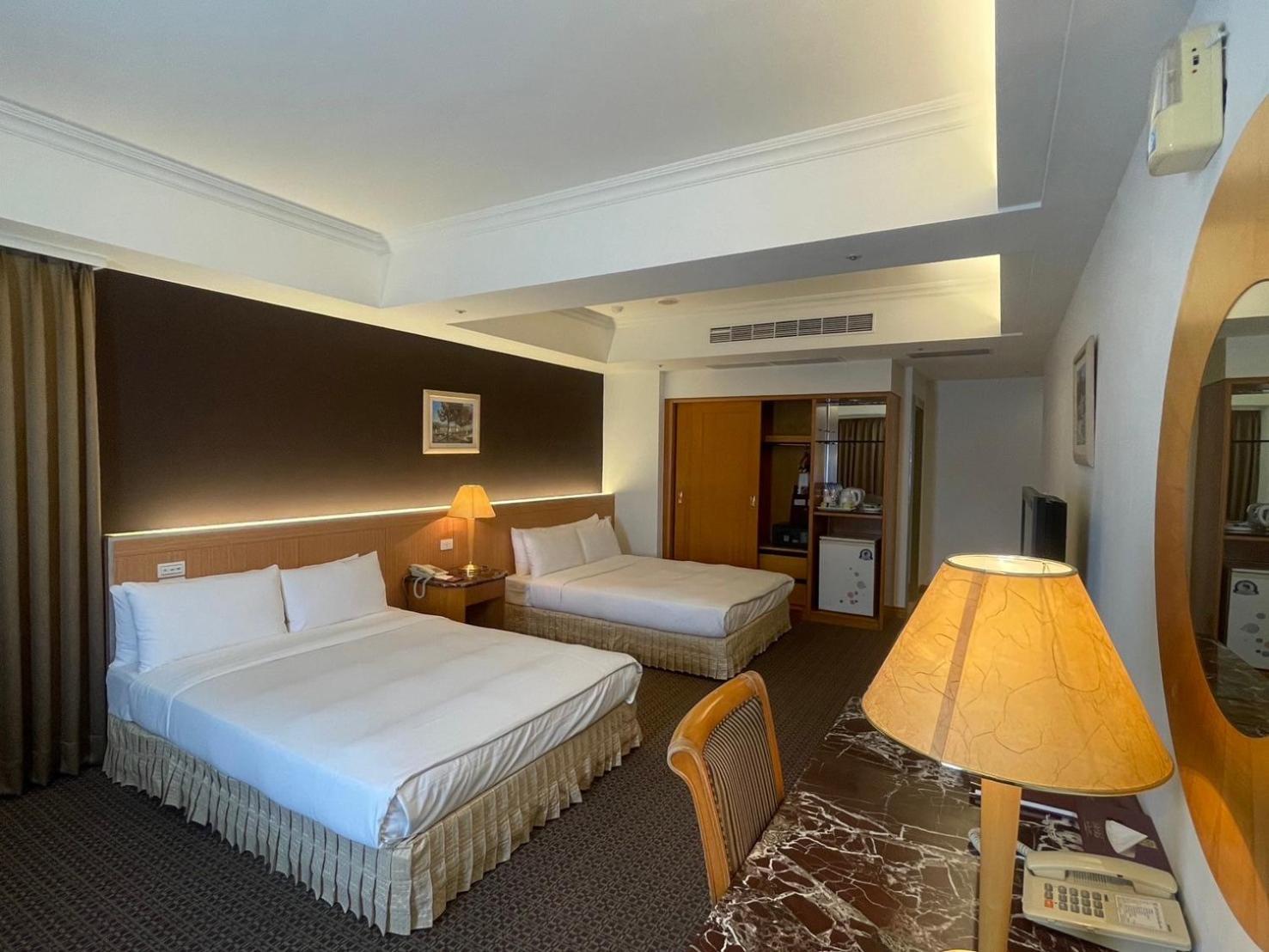 Chuto Plaza Hotel Taoyuan Exteriör bild